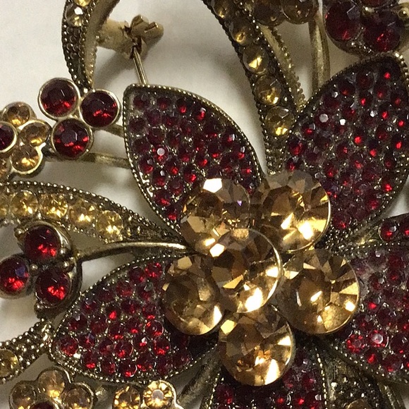 Avon 35th Anniversary brooch 2006 - Picture 2 of 5